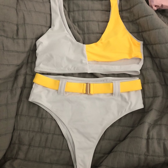 NWOT High Waisted Belted Bikini - Picture 3 of 4